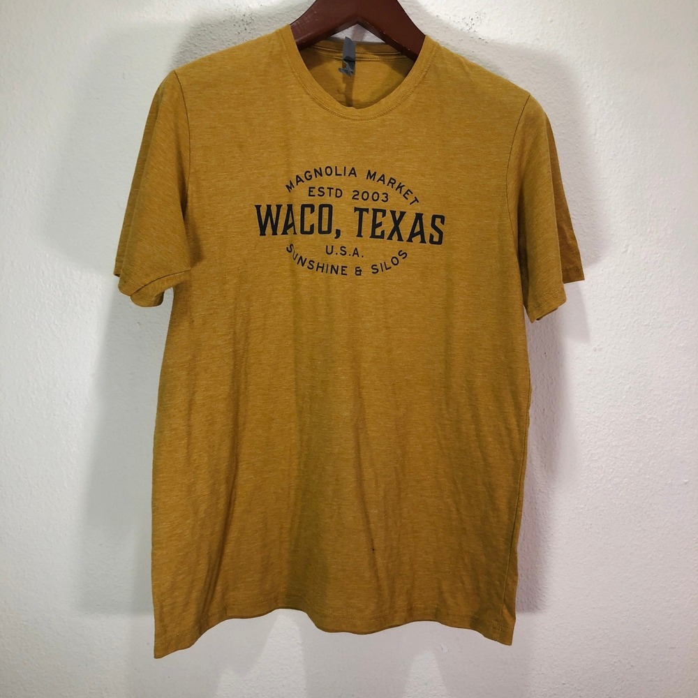 Magnolia Market Waco TX Silos Mustard Yellow Short Sleeve T-Shirt XL Womens